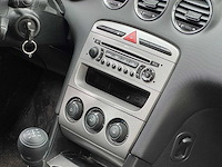 Peugeot - 2008 - 308 - 1.4 vti x-line - 83-zl-bk - afbeelding 5 van  15