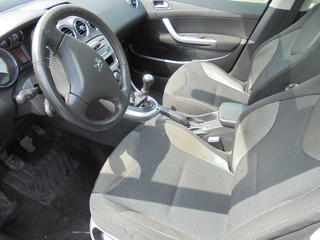 Peugeot - 2008 - 308 - 1.6 vti xt - 22-grn-5 - afbeelding 9 van  12