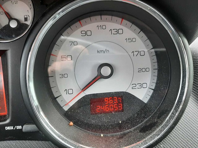 Peugeot - 2008 - 308 - 1.6 vti xt - personenauto - afbeelding 4 van  5