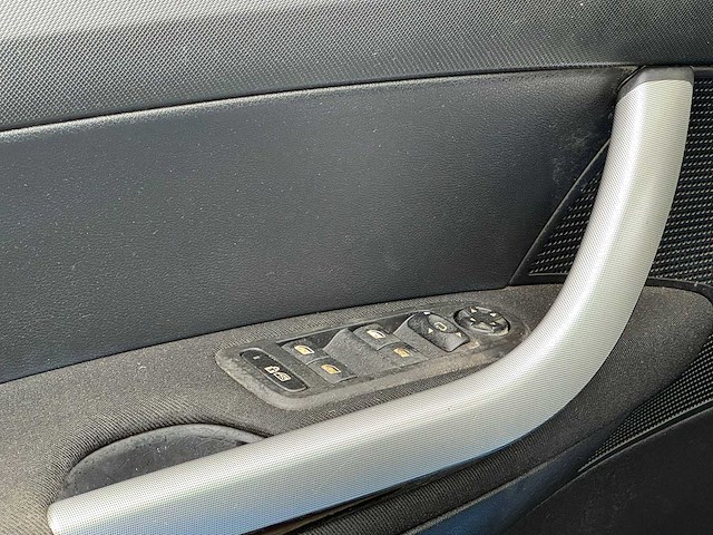 Peugeot - 2008 - 308 - 1.6 xt - ps-884-r - afbeelding 6 van  15