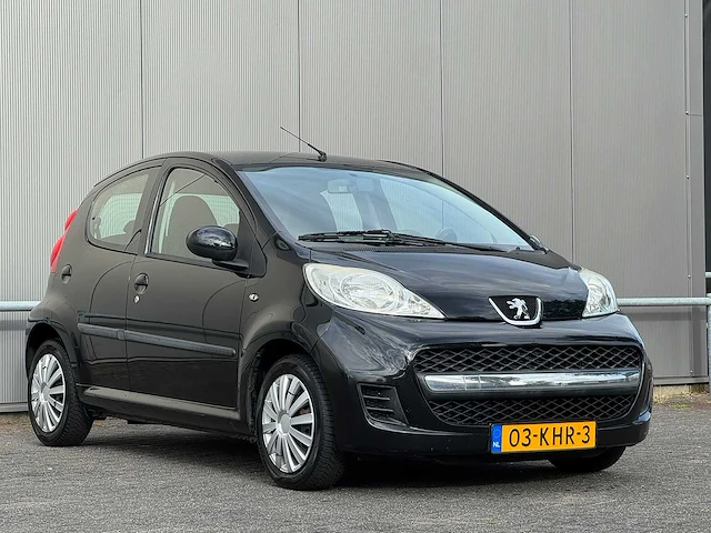 Peugeot - 2009 - 107 - 1.0-12v sublime - 03-khr-3 - afbeelding 6 van  12