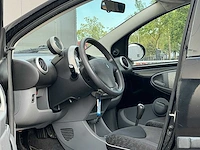 Peugeot - 2009 - 107 - 1.0-12v sublime - 03-khr-3 - afbeelding 10 van  12