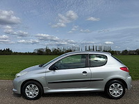Peugeot - 2009 - 206 + - 1.1 xr - 18-kgp-7 - afbeelding 3 van  10
