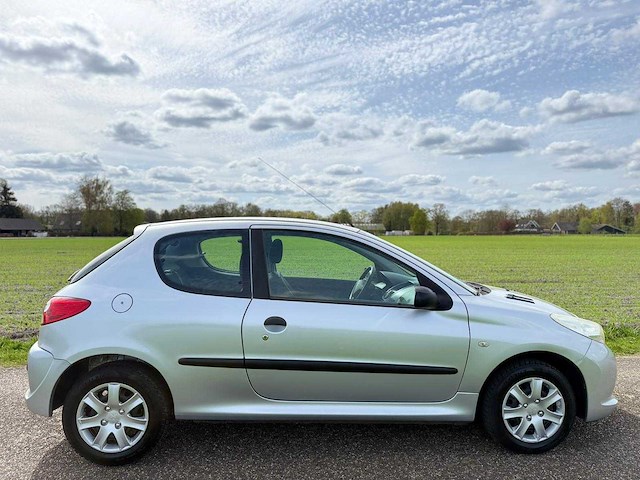 Peugeot - 2009 - 206 + - 1.1 xr - 18-kgp-7 - afbeelding 7 van  10