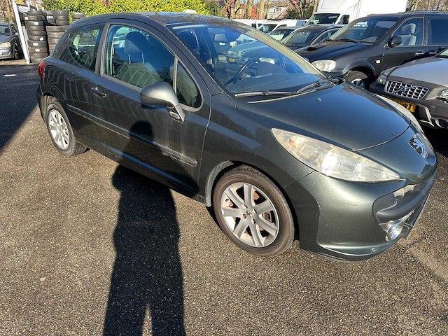 Peugeot - 2009 - 207 - 1.4 vti xs pack - 24-hhn-1 - afbeelding 10 van  16