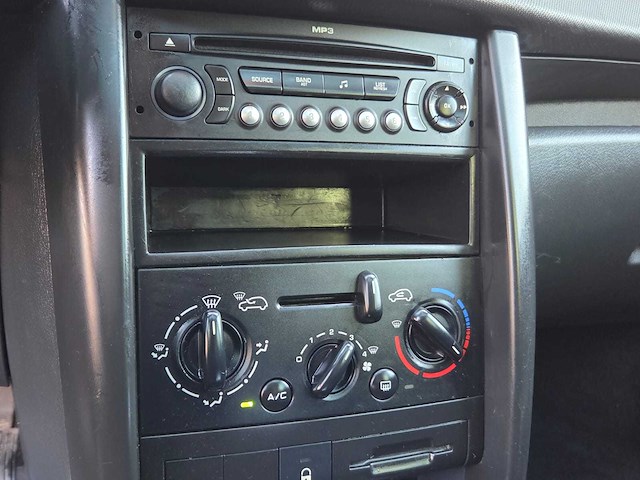 Peugeot - 2009 - 207 sw - 1.4 vti sublime - k-166-ts - afbeelding 21 van  23