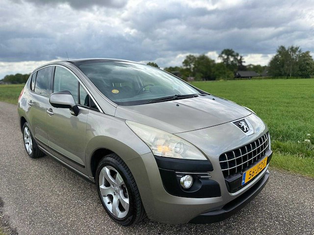 Peugeot - 2009 - 3008 - 1.6 hdif sr - 56-jfz-1 - afbeelding 7 van  11