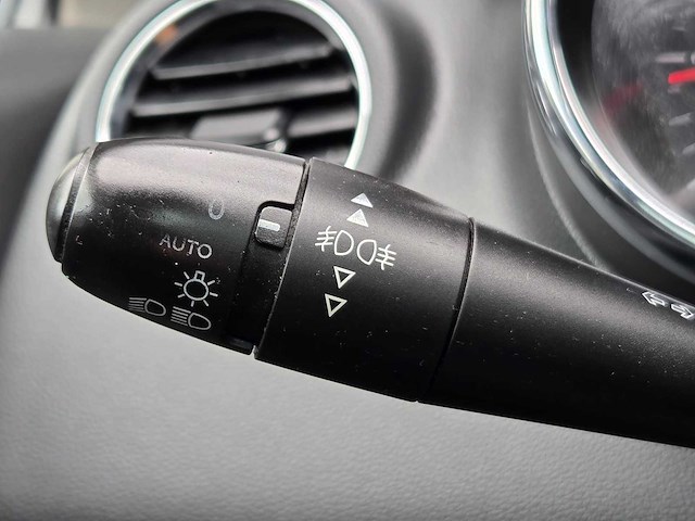 Peugeot - 2009 - 3008 - 1.6 vti première - 03-kgv-4 - afbeelding 7 van  29
