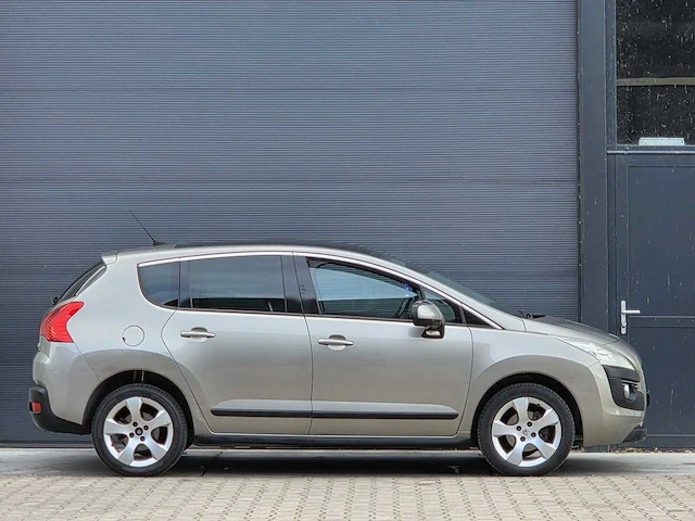 Peugeot - 2009 - 3008 - 1.6 vti première - 03-kgv-4 - afbeelding 24 van  29