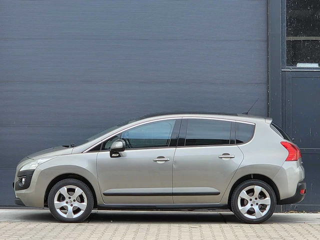 Peugeot - 2009 - 3008 - 1.6 vti première - 03-kgv-4 - afbeelding 28 van  29