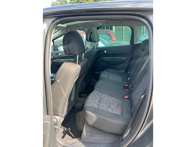 Peugeot - 2009 - 3008 - personenauto - afbeelding 9 van  11