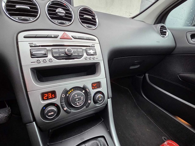 Peugeot - 2009 - 308 sw - 1.6 thp xt - 6-ktt-13 - afbeelding 8 van  26