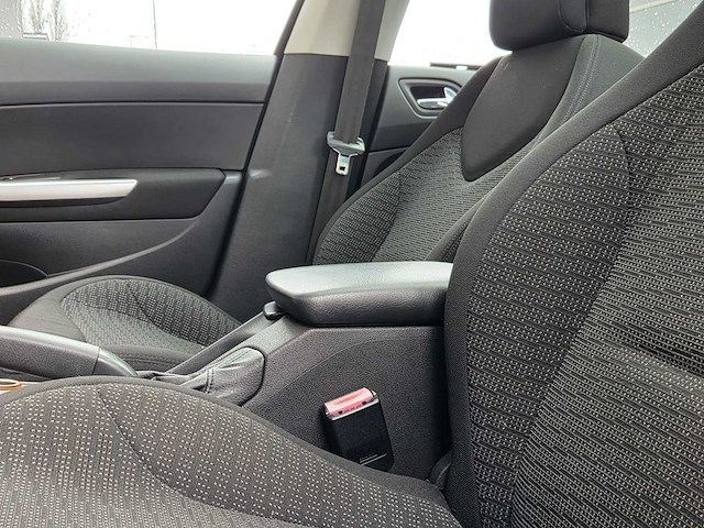 Peugeot - 2009 - 308 sw - 1.6 thp xt - 6-ktt-13 - afbeelding 19 van  26