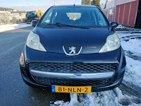 Peugeot - 2010 - 107 - 1.0-12v xs - 81-nln-2 - afbeelding 7 van  13