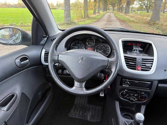 Peugeot - 2010 - 206 + - 1.4 xs - 96-kvv-6 - afbeelding 2 van  15