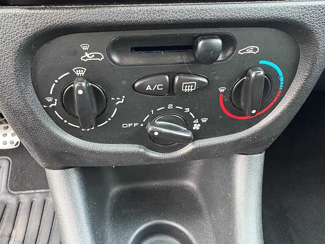 Peugeot - 2010 - 206 + - 1.4 xs - 96-kvv-6 - afbeelding 6 van  15