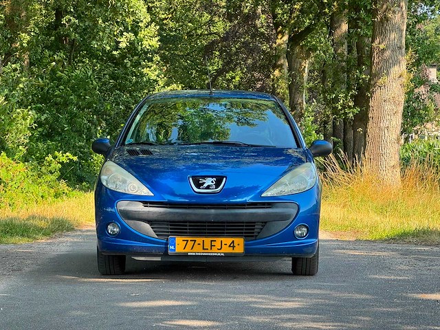 Peugeot - 2010 - 206 + - 1.4 xs - personenauto - afbeelding 12 van  13