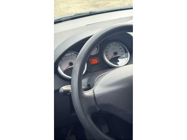 Peugeot - 2010 - 207 sw - 1.4 vti x-line - 90-ldg-9 - afbeelding 2 van  18