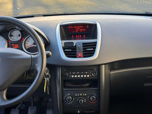 Peugeot - 2010 - 207 sw - 1.4 vti x-line - 90-ldg-9 - afbeelding 3 van  18