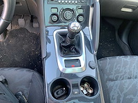 Peugeot - 2010 - 3008 - 1.6 vti st - 01-rxz-2 - afbeelding 8 van  10