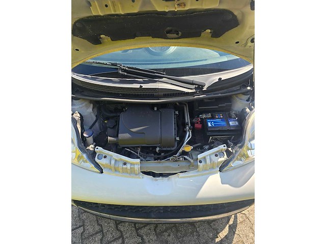 Peugeot - 2011 - 107 - 1.0-12v xr - personenauto 53rnv3 - afbeelding 11 van  19