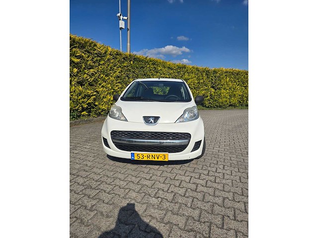 Peugeot - 2011 - 107 - 1.0-12v xr - personenauto 53rnv3 - afbeelding 14 van  19