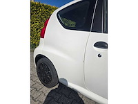 Peugeot - 2011 - 107 - 1.0-12v xr - personenauto 53rnv3 - afbeelding 17 van  19
