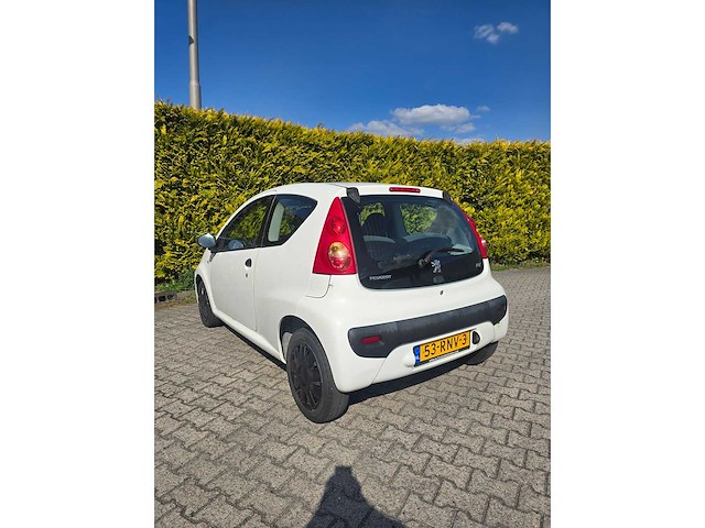 Peugeot - 2011 - 107 - 1.0-12v xr - personenauto 53rnv3 - afbeelding 18 van  19