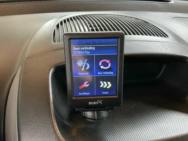 Peugeot - 2011 - 107 - 1.0-12v xs - personenauto - afbeelding 2 van  15