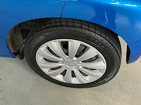 Peugeot - 2011 - 107 - 1.0-12v xs - personenauto - afbeelding 3 van  15