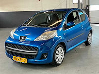 Peugeot - 2011 - 107 - 1.0-12v xs - personenauto