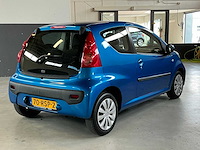 Peugeot - 2011 - 107 - 1.0-12v xs - personenauto - afbeelding 9 van  15