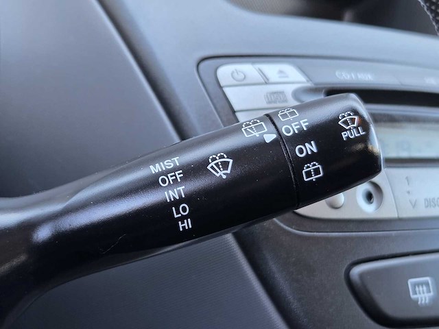 Peugeot - 2011 - 107 - 1.0 access accent - l-453-lg - afbeelding 8 van  22