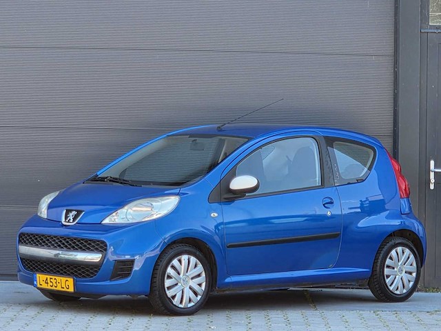 Peugeot - 2011 - 107 - 1.0 access accent - l-453-lg - afbeelding 1 van  22
