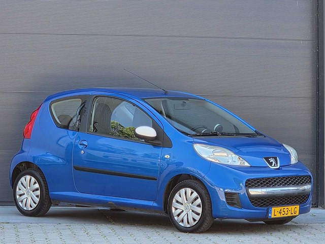 Peugeot - 2011 - 107 - 1.0 access accent - l-453-lg - afbeelding 16 van  22