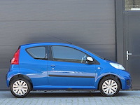 Peugeot - 2011 - 107 - 1.0 access accent - l-453-lg - afbeelding 17 van  22