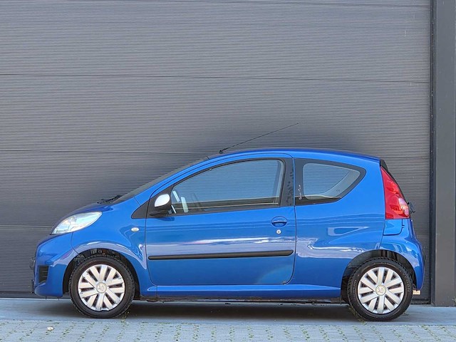 Peugeot - 2011 - 107 - 1.0 access accent - l-453-lg - afbeelding 21 van  22
