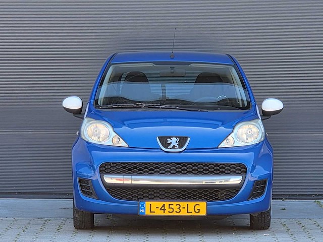 Peugeot - 2011 - 107 - 1.0 access accent - l-453-lg - afbeelding 4 van  11