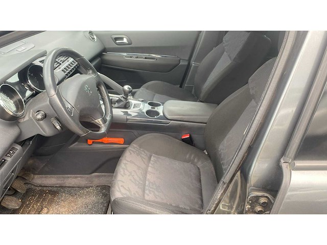 Peugeot - 2011 - 3008 - 1.6 thp gt - personenauto - afbeelding 8 van  10