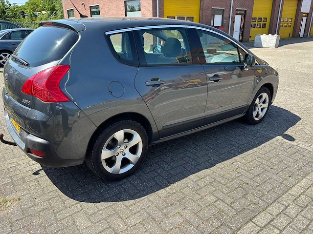 Peugeot - 2011 - 3008 - 1.6 vti st - personenauto - afbeelding 12 van  15