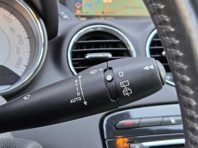 Peugeot - 2011 - 308 - 1.6 allure - automaat - 37-skt-1 - afbeelding 3 van  9