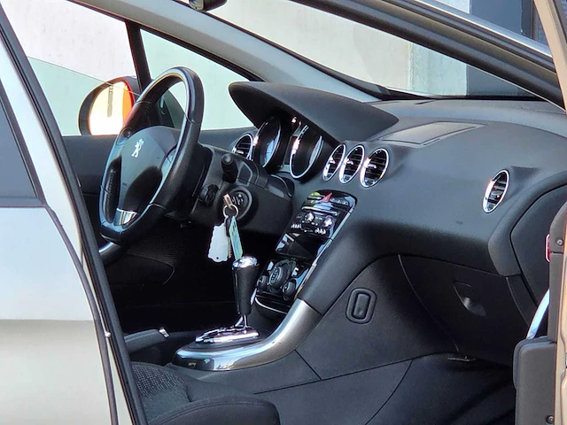 Peugeot - 2011 - 308 - 1.6 allure - automaat - 37-skt-1 - afbeelding 20 van  28