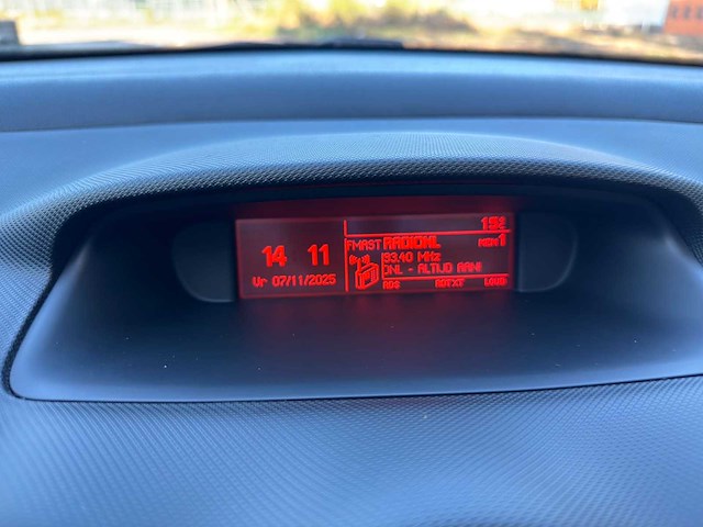 Peugeot - 2011 - 308 cc - 1.6 sport pack - l-648-kb - afbeelding 3 van  23