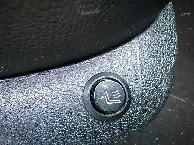 Peugeot - 2011 - 308 sw - 1.6 vti access - 95-spl-3 - afbeelding 4 van  13