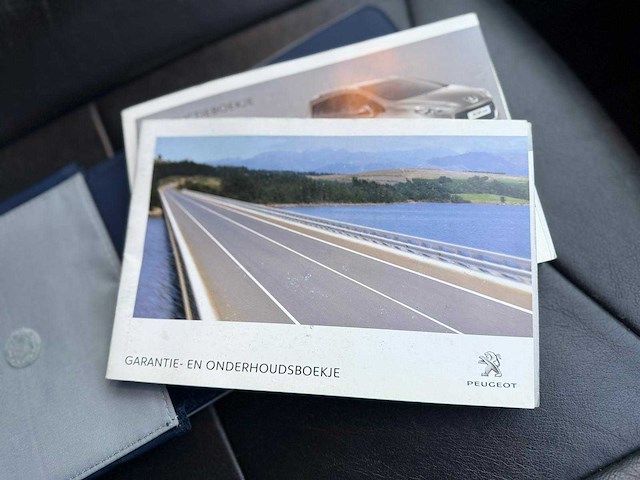 Peugeot - 2011 - 308 sw - 1.6 vti access - 95-spl-3 - afbeelding 5 van  12