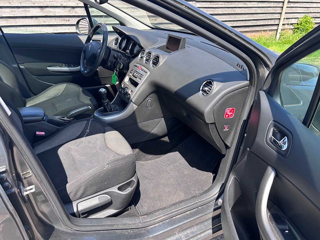 Peugeot - 2011 - 308 sw - 1.6 vti x-line - personenauto - afbeelding 8 van  21