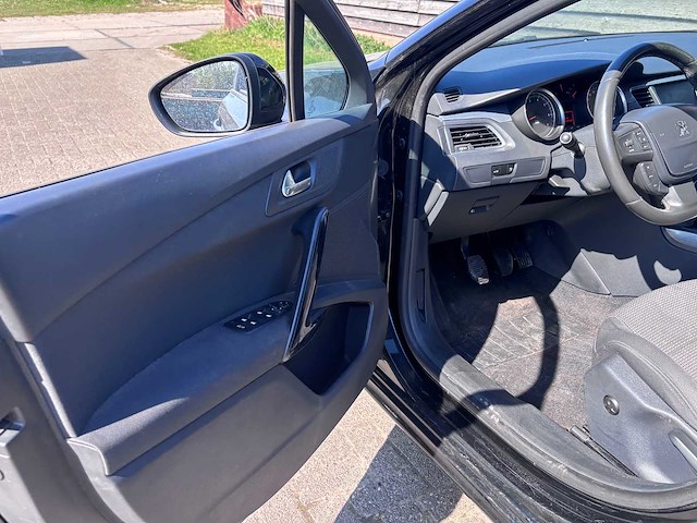 Peugeot - 2011 - 508 sw - 1.6 thp blue l. exe. - personenauto - afbeelding 24 van  27