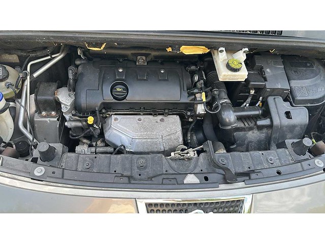 Peugeot - 2012 - 3008 - 1.6 vti active - 52-svn-7 - afbeelding 9 van  17