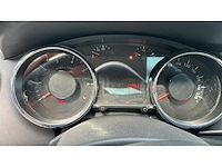 Peugeot - 2012 - 3008 - 1.6 vti active - 52-svn-7 - afbeelding 4 van  17