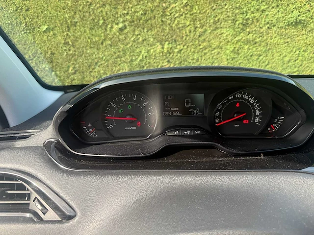 Peugeot - 2013 - 208 - 1.0 vti access - personenauto - afbeelding 5 van  13